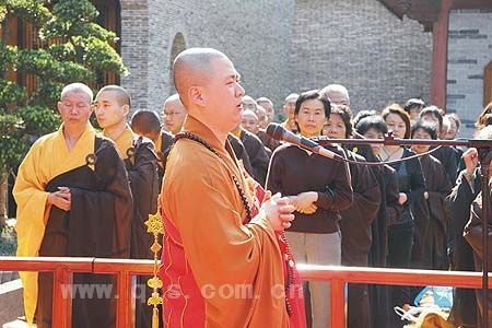 七塔禅寺隆重庆祝佛历2553年佛诞节