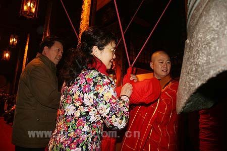 清凉梵钟&nbsp;寄托祝福