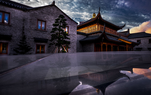 2016年七塔禅寺西扩工程竣工法华法会通启