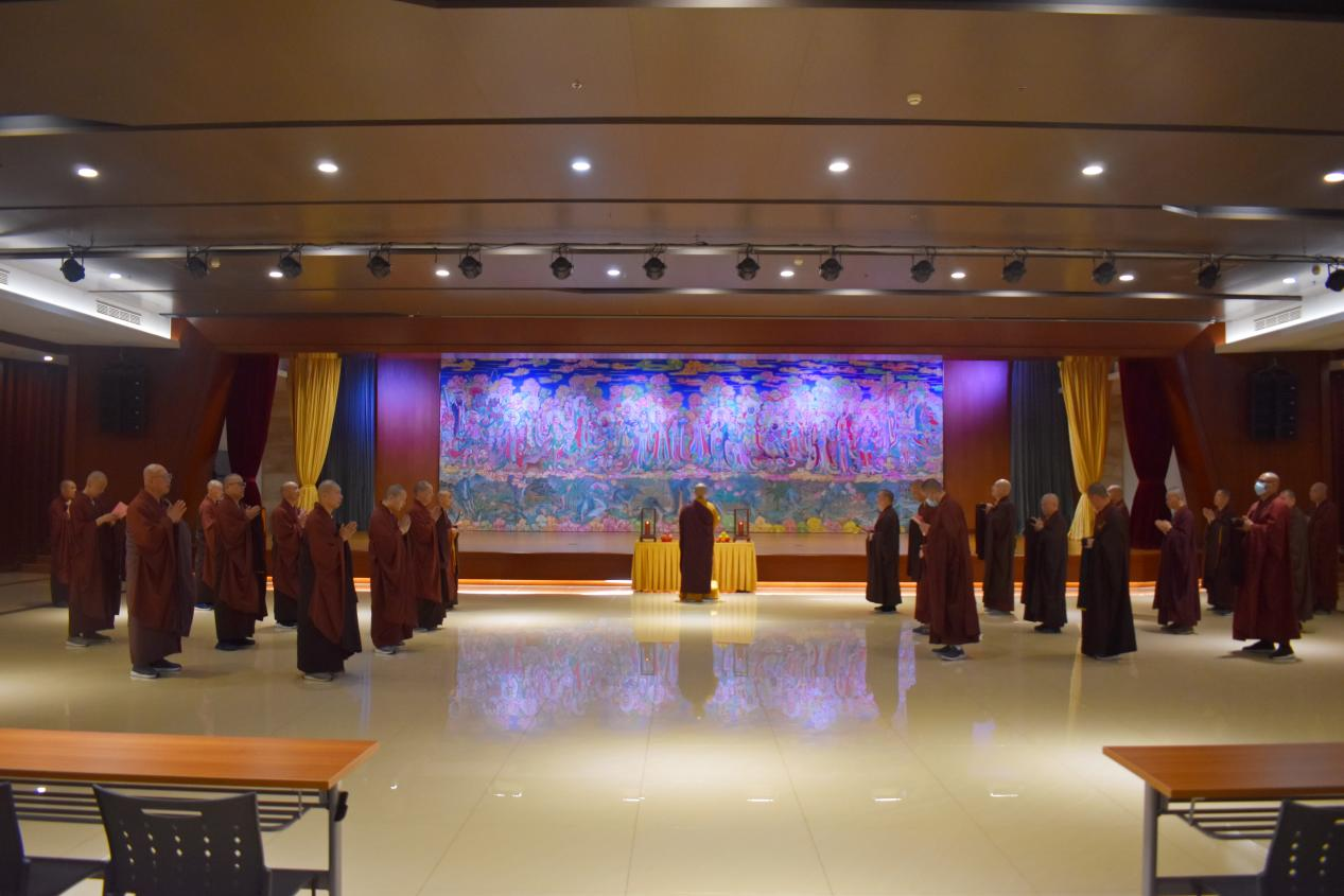 七塔禅寺举行甲辰结夏安居仪式